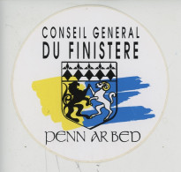 Finistère, Autocollant "Conseil Général Du Finistère" Penn Ar Bed (10 Cm Diam) - Autres & Non Classés