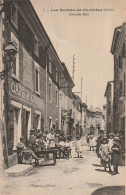 DE 14 -(38) LES ROCHES DE CONDRIEU  - GRANDE RUE - CAFE COROMT , HOTEL - ANIMATION - ENFANTS ET VILLAGEOIS ATTABLES  - Autres & Non Classés