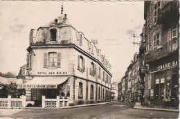 DE 17 -(39 ) SALINS LES BAINS  -  HOTEL DES BAINS  - COMMERCE LE " GRAND BAZAR "  - 2 SCANS - Sonstige & Ohne Zuordnung