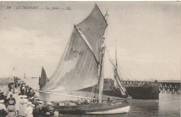 DE 3 -(76) LE TREPORT - LES JETEES  - BATEAU DE PECHE  - CARTE PUB " CYCLES  AUTOMOTO " , USINE ST ETIENNE  - 2 SCANS - Fishing Boats