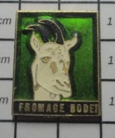 3517 Pin's Pins / Beau Et Rare / ALIMENTATION / FROMAGE DE CHEVRE BODET - Lebensmittel