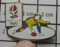 3517 Pin's Pins / Beau Et Rare / JEUX OLYMPIQUES / ALBERTVILLE 92 CURLING - Jeux Olympiques