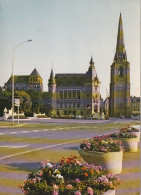 DE 8 -(35) REDON - L ' EGLISE SAINT SAUVEUR ET LA MAIRIE   - 2 SCANS - Redon