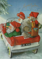 BABBO NATALE CAR AUTO Natale Vintage Cartolina CPSM #PAK009.IT - Kerstman