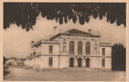 EP 10 -(45) MONTARGIS  -  LA SALLE DES FETES - ( ARCHITECTE  PHILIPPON ) -  2 SCANS - Montargis