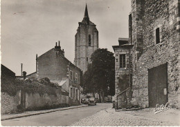 EP 11 -(45) BEAUGENCY  -  PLACE  ET TOUR SAINT FIRMIN  -   AUTOMOBILES  -  2 SCANS - Beaugency