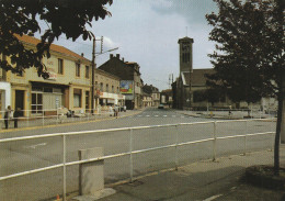 FI 20 -(57) CLOUANGE  -  PLACE DE L'EGLISE - CAFE CENTRAL -  CARTE COULEURS  - 2 SCANS - Autres & Non Classés