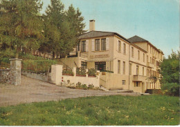 FI 23 -(58) MAISON DE VACANCES " LA PANNECIERE " - CHAUMARD PAR CHATEAU CHINON - CARTE COULEURS  -  2 SCANS - Andere & Zonder Classificatie