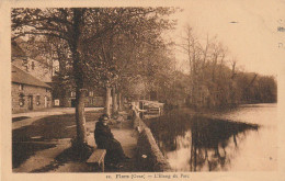 GU 6 -(61) FLERS  -  L'ETANG  DU PARC  -  FLANERIE SUR UN BANC  - 2 SCANS - Flers