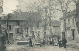 TREPT Place Des Platanes – Belle Animation – Vue Originale – Edit. Giroud - Voyagée 1906 (?) - Andere & Zonder Classificatie