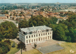 GU 9 -(62) OIGNIES  - VUE AERIENNE - CENTRE DE REEDUCATION DES MINEURS  -  CARTE COULEURS  - 2 SCANS - Otros & Sin Clasificación