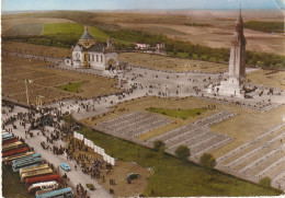 GU 9 -(62) NOTRE DAME DE LORETTE -  VUE GENERALE AERIENNE  - AUTOBUS  - CARTE COULEURS   - 2 SCANS - Otros & Sin Clasificación