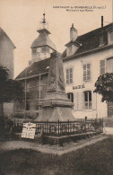 GU 12 -(63) MONTAIGUT EN COMBRAILLE  -  MONUMENT AUX MORTS - MAIRIE  -  2 SCANS - Montaigut