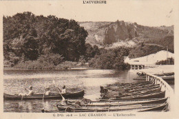 GU 13 -(63) LAC CHAMBON -  L'EMBARCADERE -  PAGAYEURS  EN  CANOT   - 2 SCANS - Sonstige & Ohne Zuordnung