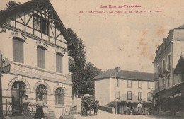 GU Nw -(65) CAPVERN  -  LA POSTE ET LA PLACE DE LA POSTE - ATTELAGE DE CHEVAUX -  2 SCANS - Sonstige & Ohne Zuordnung