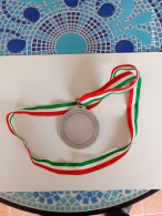 MEDAGLIA ANONIMA CON TRICOLORE - Trading Cards