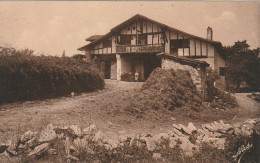 GU Nw -(64) USTARITZ  - MAISON BASQUE    -  2 SCANS - Autres & Non Classés