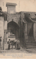 GU Nw -(64) SAINT JEAN PIED DE PORT - PORTE DE FRANCE - INTERIEUR DES REMPARTS - PAYSANS AVEC ANE - Saint Jean Pied De Port