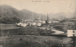 GU 23 -(64) ALDUDES  -  LE VILLAGE - VUE GENERALE  -  2 SCANS - Aldudes