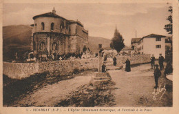 GU 24 -(64) BIDARRAY  -  L'EGLISE ET L'ARRIVEE A LA PLACE  - CIMETIERE - ANIMATION -  2 SCANS - Bidarray