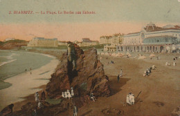 GU 24 -(64) BIARRITZ  -  LA PLAGE -  LA ROCHE AUX ENFANTS -  CARTE COLORISEE  -  2 SCANS - Biarritz