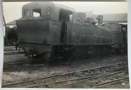 Photo Ancienne - Snapshot - Train - Locomotive - CARHAIX - Bretagne - Ferroviaire - Chemin De Fer - RB - Trenes