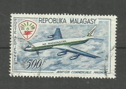 MADAGASCAR POSTE AERIENNE N°88 Cote 4.50€ - Madagascar (1960-...)