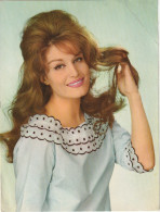 GU Nw - DALIDA , CHANTEUSE - PHOTO SAM LEVIN - EDITIONS  EDUG , PARIS - Personalidades Famosas