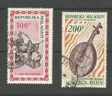 MADAGASCAR POSTE AERIENNE N°96, 97 Cote 4.20€ - Madagaskar (1960-...)