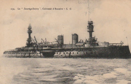 GU Nw - LE " JAUREGUIBERRY " , CUIRASSE D' ESCADRE - 2 SCANS - Warships