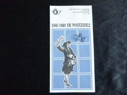 1982 2052 PF NL. HEEL MOOI ! Zegel Met Eerste Dag Stempel : DAG VD POSTZEGEL - Postkantoorfolders