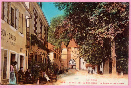 32 - B35140CPA - BARBOTAN - La Porte Et Les Hotels . Maison DAUBA - Très Bon état - GERS - Barbotan