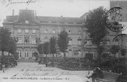 ISSY-les-MOULINEAUX - La Mairie Et Le Square - Animé - Issy Les Moulineaux