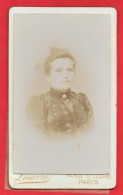 -- PORTRAIT CDV De Mme THURIGNY / PHOTOGRAPHIE LESAVRE Rue St Lazare à PARIS -- - Alte (vor 1900)