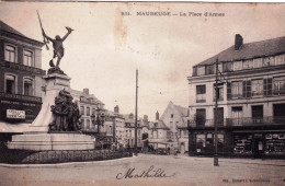 59 - MAUBEUGE - La Place D'armes - Maubeuge