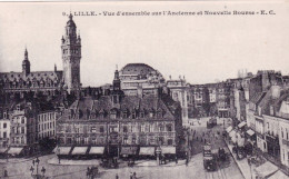 59 - LILLE -  Vue D'ensemble Sur L'ancienne Et La Nouvelle Bourse - Lille