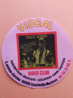 Autocollant -  VIDEAL   Chuck Norris Invasion USA  Vidéo-Club à CHARLEVILLE/MEZIERES  08 - Stickers