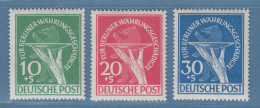 Berlin Währungsgeschädigten-Satz Mi.-Nr 68-70 Kpl. Postfrisch - Unused Stamps