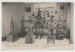 TOURS - FETE COMPAGNONNIQUE 24 SEPT-1911 - CHEF D' OEUVRE DES COMPAGNONS PASSANTS CHARPENTIERS BONS DRILLES - - Tours