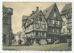 {91805} 68 Haut Rhin Colmar , La Grand'Rue , L' Auberge " Au Fer Rouge " ; Animée - Colmar