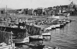 MASEILLE - Un Coin Du Port - CPSM Petit Format Datée 1958 - Alter Hafen (Vieux Port), Saint-Victor, Le Panier