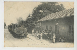 GY - La Gare - Arrivée Du Train De Fretigney - Gy