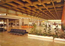 13 - Marseille - Marignane - Aéroport - Intérieur - Unclassified