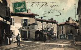 N76 - 38 - LA GRANDE TRONCHE - Isère - La Place - La Tronche