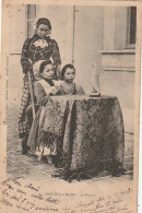 HO 21 - (66) AMELIE LES BAINS -  LA PRIERE - ENFANTS PRIANT DEVANT LA STATUE DE LA VIERGE   - 2 SCANS - Autres & Non Classés