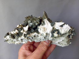 #M61 Schöne Und Ungewöhnlicher CALCIT Kristalle (Dalnegorsk, Primorskiy Kray, Russland) - Mineralen