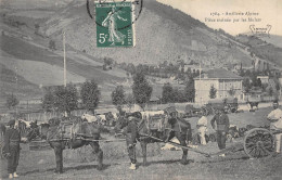 24-5344 :  LES CHASSEURS ALPINS. ARTILLERIE ALPINE.  PIECE D'ARTILLERIE  TRAINEE PAR DES MULETS - Autres & Non Classés