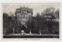 39070905 - Luebeck Mit Navigationsschule Gelaufen, 1931 Kleiner Knick Oben Rechts, Sonst Gut Erhalten - Lübeck