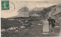 IN 18  -(73) COL DU PETIT SAINT BERNARD -  FRONTIERE FRANCO ITALIENNE -  2 SCANS  - Otros & Sin Clasificación