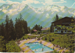 IN 20 - (74) SAINT GERVAIS LES BAINS - LE BETTEX - LES RESIDENCES DE LA CRISTAZ - PISCINE - CARTE COULEURS  -  2 SCANS  - Saint-Gervais-les-Bains